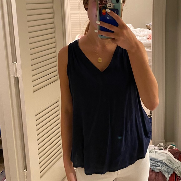 navy sleeveless tank - Picture 3 of 3